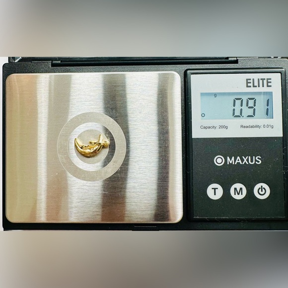 Halfmoon Pendant. 💛 Real 18(18k) Karat Solid Gold Jewelry - Picture 9 of 9